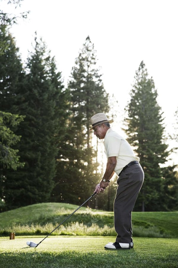 Comment choisir le meilleur club de golf pour les séniors ?